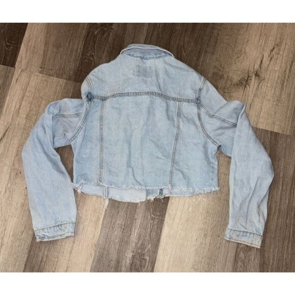 Love Tree Denim Cropped Light Wash Jean Jacket Size L - Picture 3 of 4